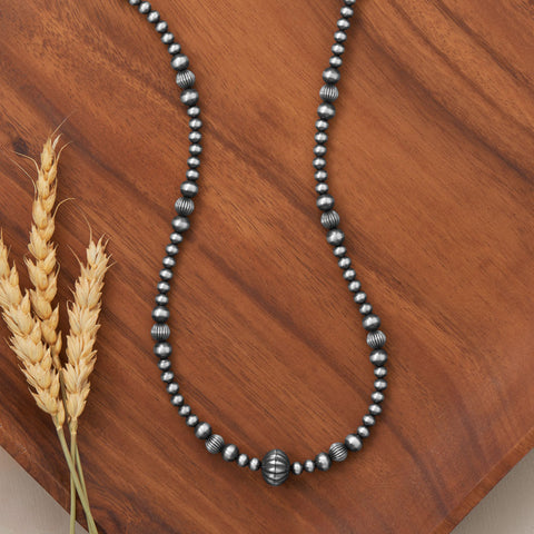 18" Handmade Graduated Navajo Bead Necklace