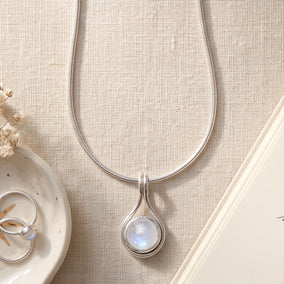18" 2.6mm Round Omega Necklace