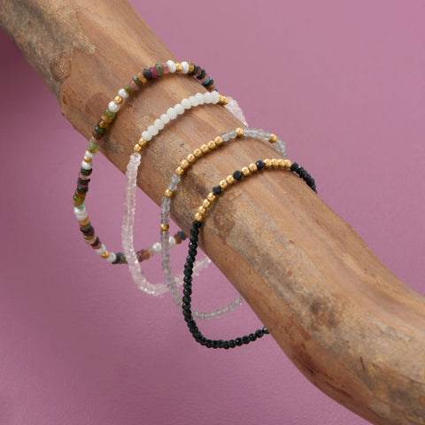 Perfect Pops of Color! Stretch Bracelet Set