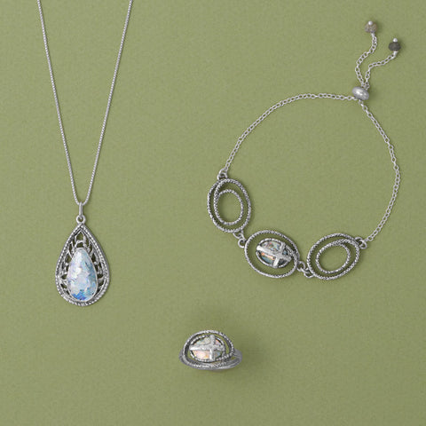 18" Pear Cutout Roman Glass Necklace