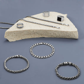 Italian Rounded Box and Byzantine Chain Bracelet Black Rhodium Finished Silver Brushed Italian Rounded Box and Byzantine Chain Bracelet Black Rhodium Finished Silver Brushed